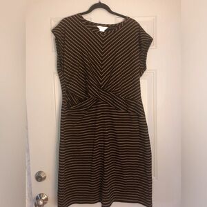 Liz Claiborne black & yellow striped capped sleeved dress. 100% cotton